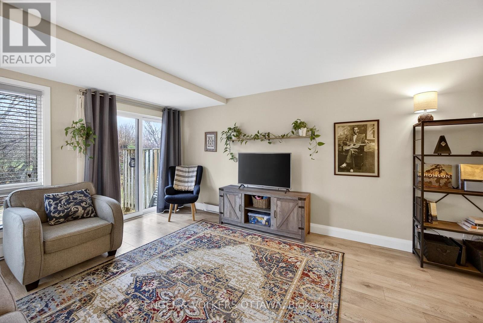 B - 35 Robinson Avenue, Ottawa, Ontario  K1N 8N8 - Photo 9 - X13008708