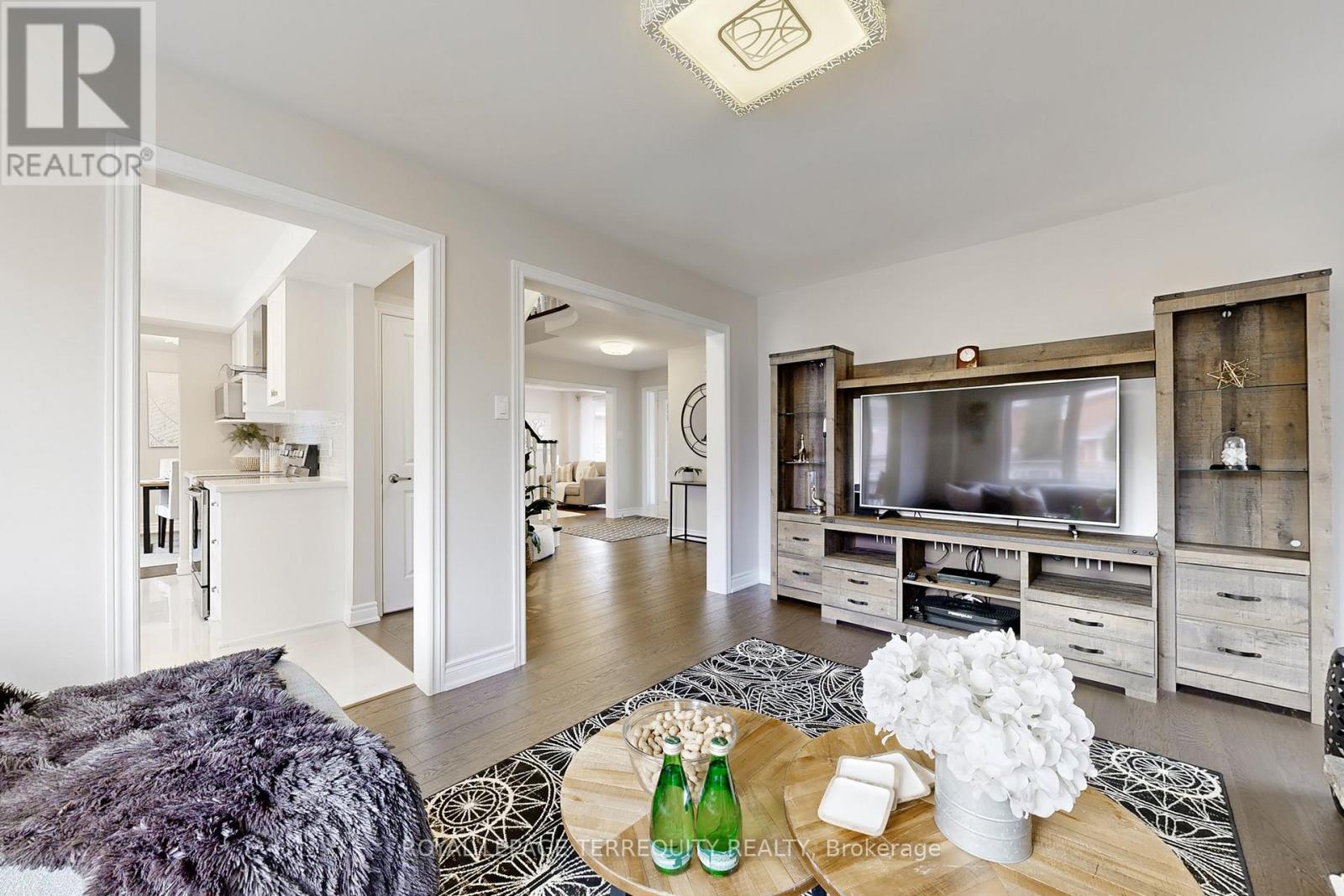 35 William Stephenson Drive, Whitby, Ontario  L1N 8J5 - Photo 13 - E13008618