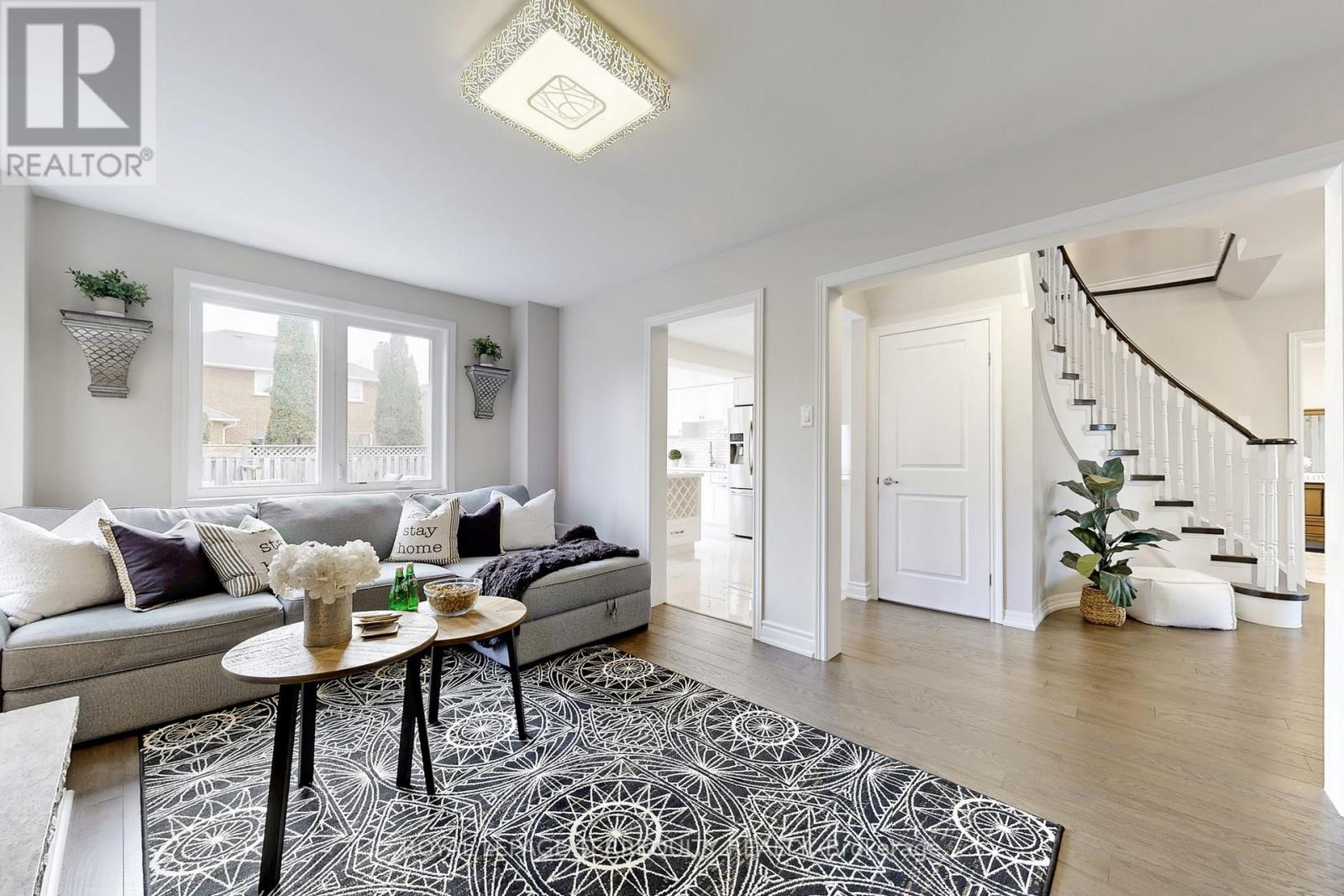 35 William Stephenson Drive, Whitby, Ontario  L1N 8J5 - Photo 14 - E13008618