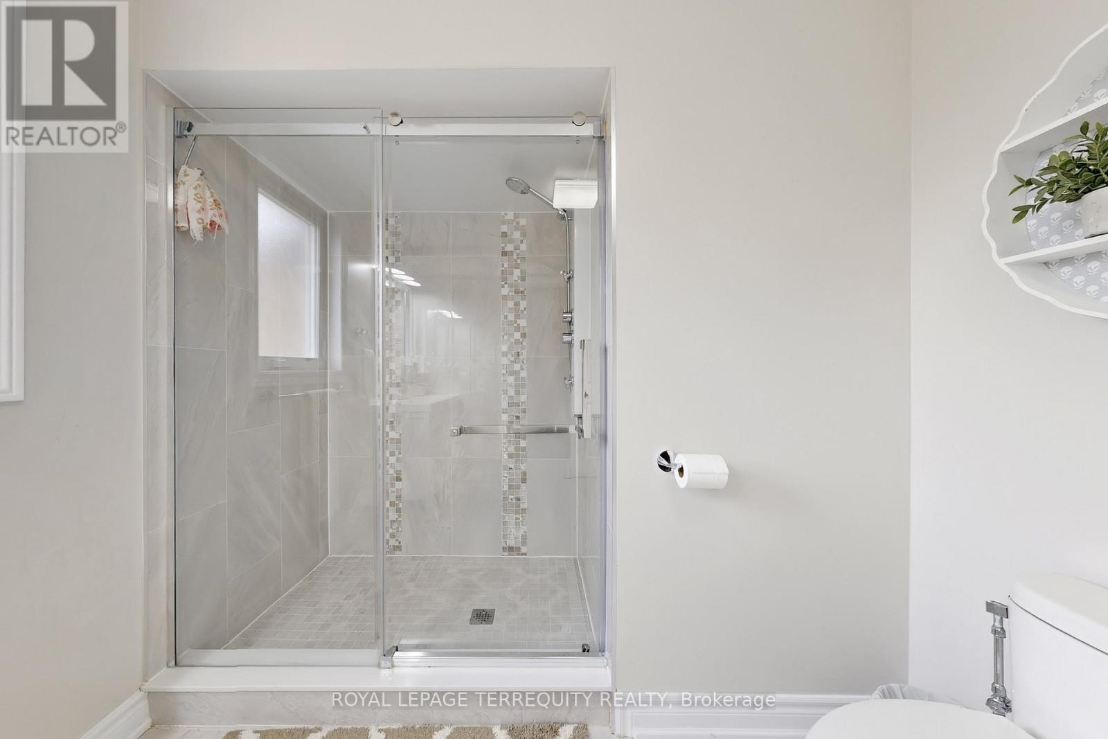 35 William Stephenson Drive, Whitby, Ontario  L1N 8J5 - Photo 26 - E13008618