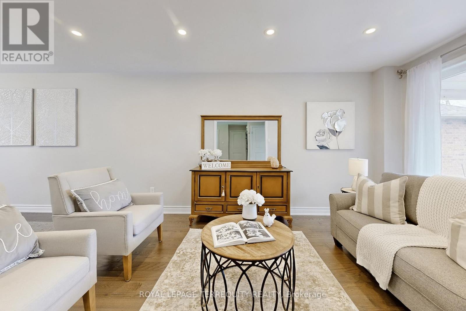 35 William Stephenson Drive, Whitby, Ontario  L1N 8J5 - Photo 4 - E13008618