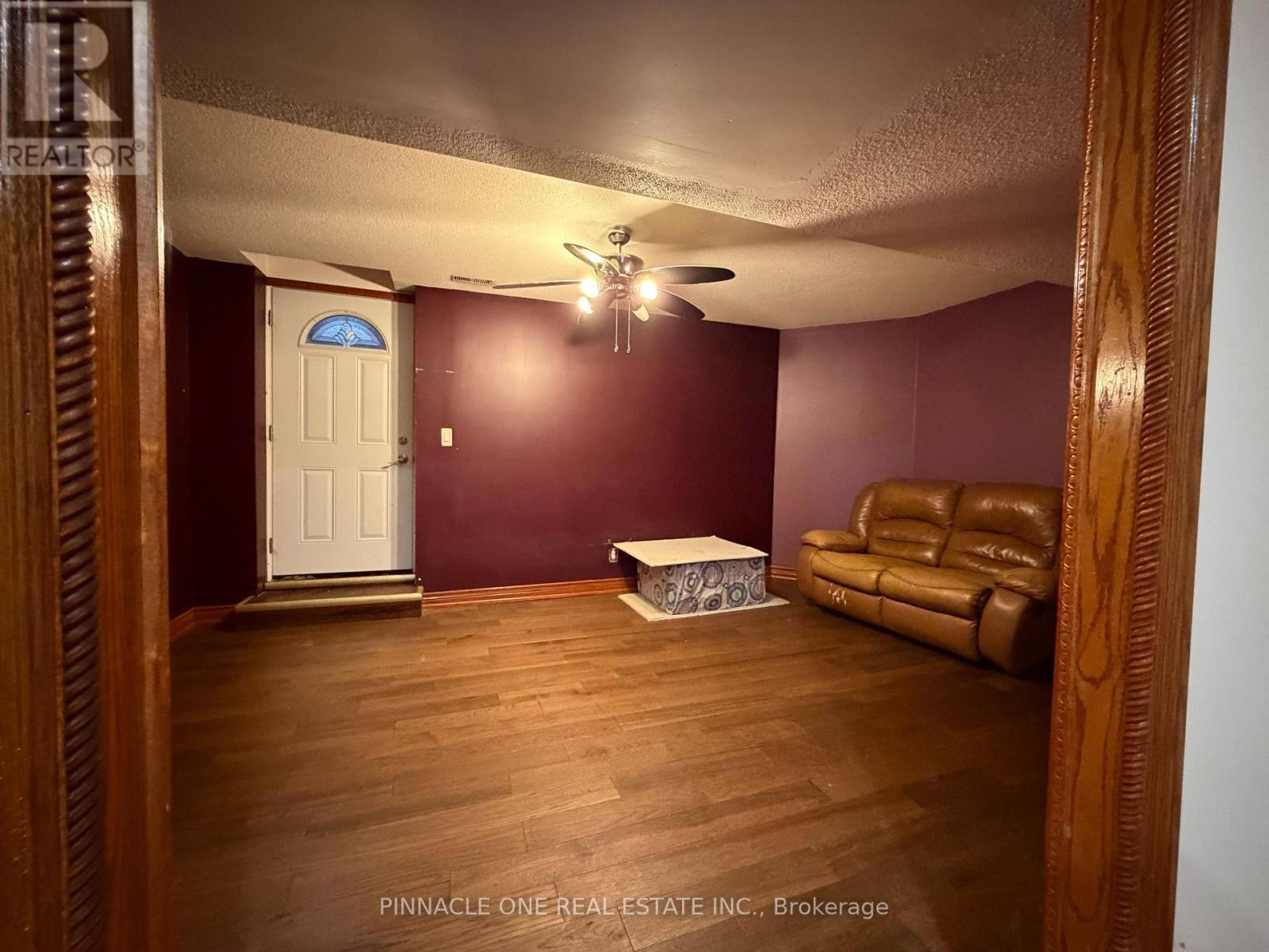 564 Military Trail, Toronto, Ontario  M1E 5A9 - Photo 11 - E13008728