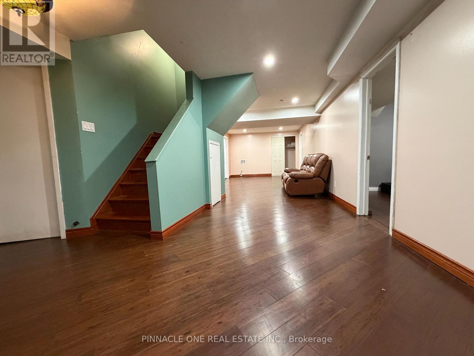 564 Military Trail, Toronto, Ontario  M1E 5A9 - Photo 7 - E13008728