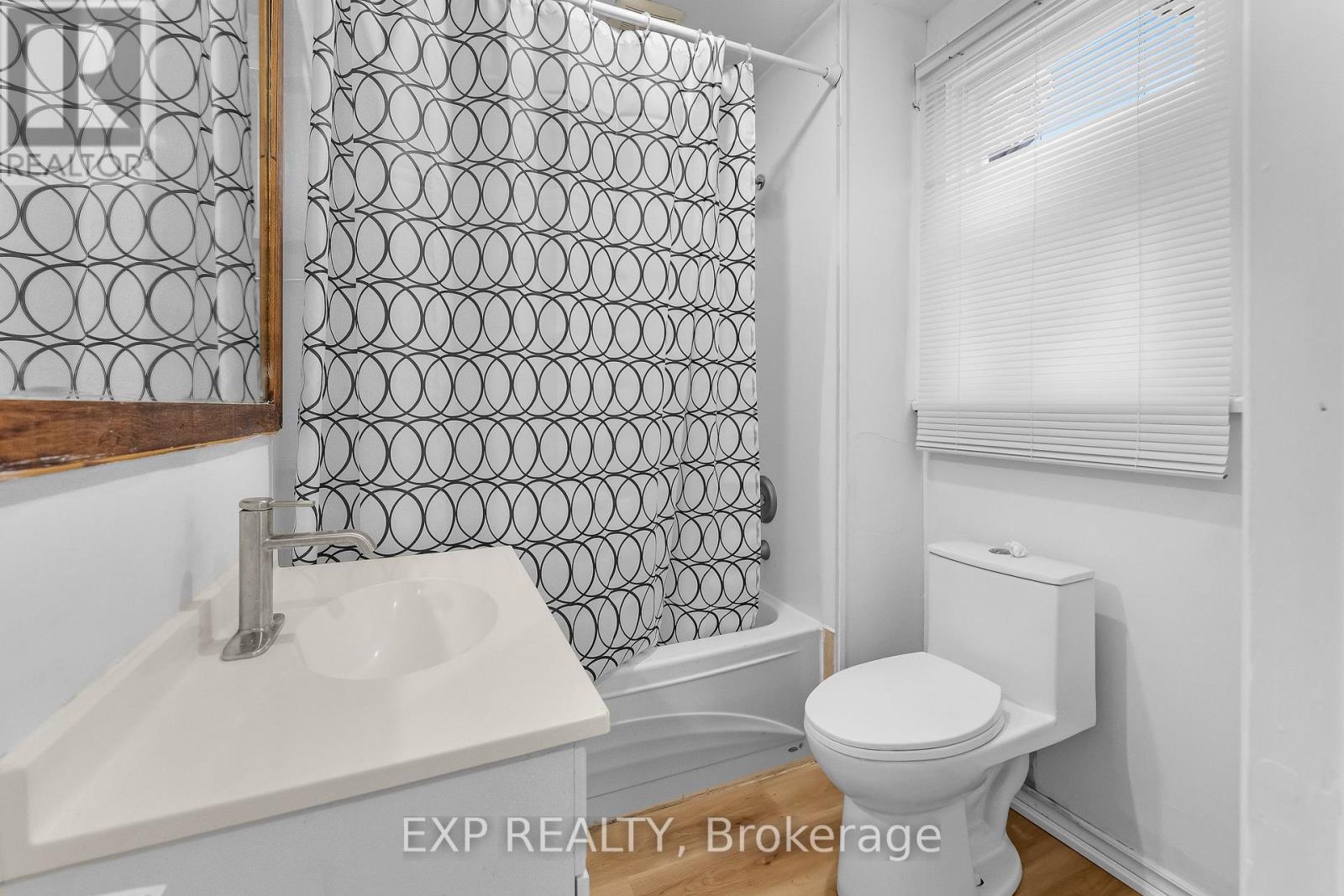 1 - 6367 High Street, Niagara Falls, Ontario  L2G 1M9 - Photo 8 - X13008516