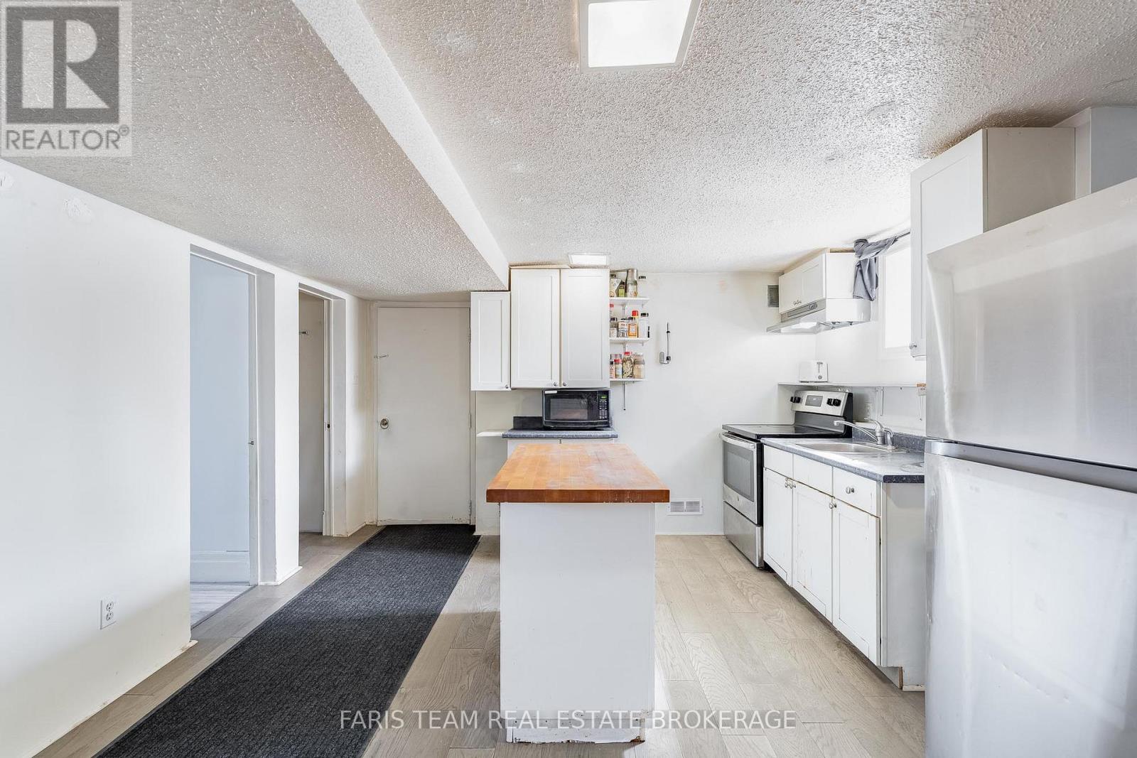 706 James Street, Innisfil, Ontario  L9S 2G7 - Photo 24 - N12975764