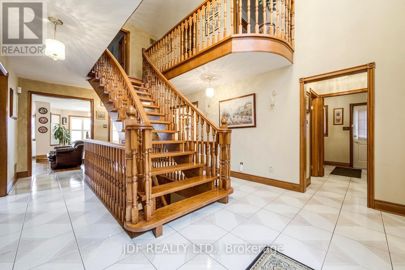 24 Whalen Court, Richmond Hill, Ontario  L4C 9T4 - Photo 22 - N13008532