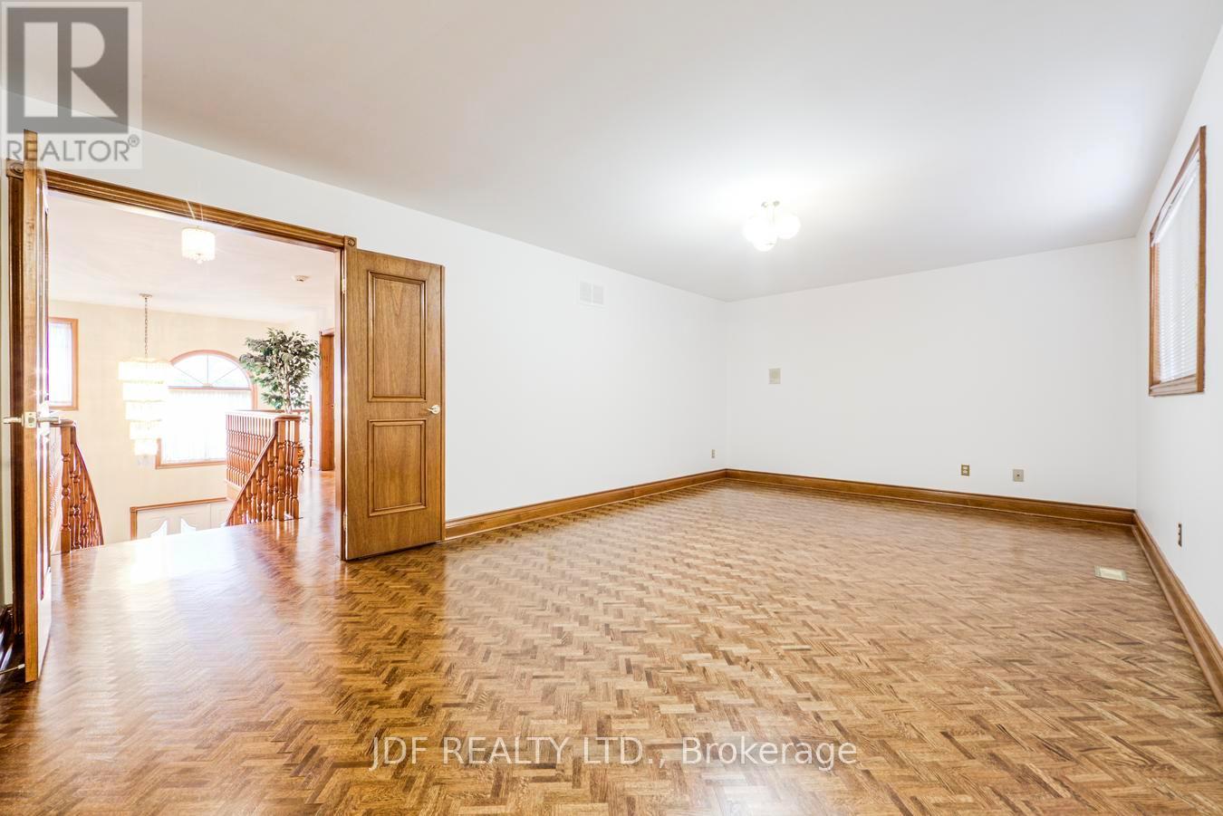 24 Whalen Court, Richmond Hill, Ontario  L4C 9T4 - Photo 24 - N13008532