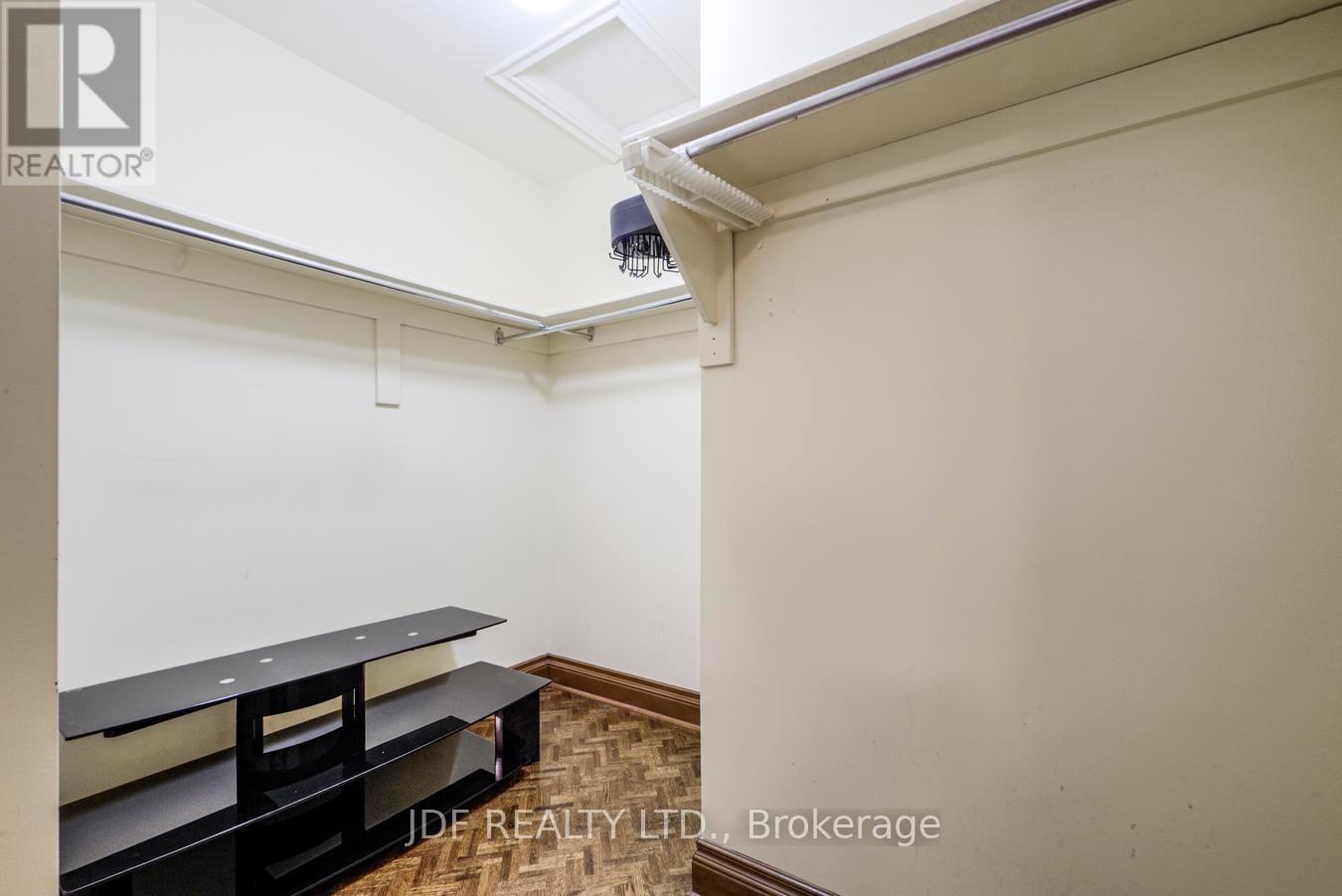 24 Whalen Court, Richmond Hill, Ontario  L4C 9T4 - Photo 29 - N13008532