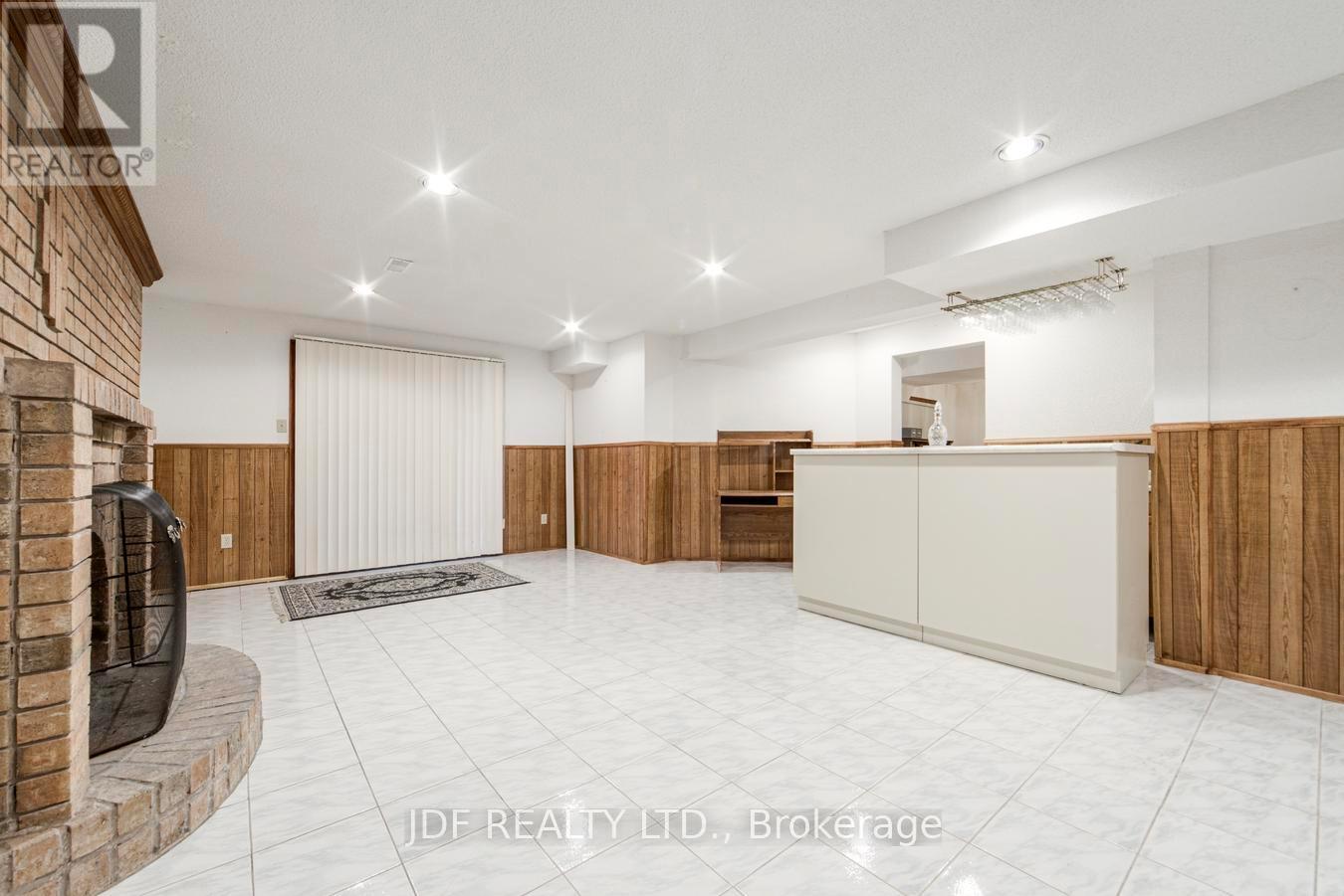 24 Whalen Court, Richmond Hill, Ontario  L4C 9T4 - Photo 37 - N13008532