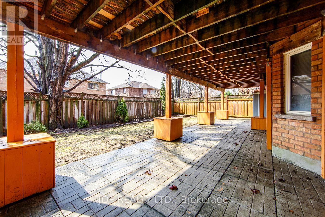 24 Whalen Court, Richmond Hill, Ontario  L4C 9T4 - Photo 46 - N13008532