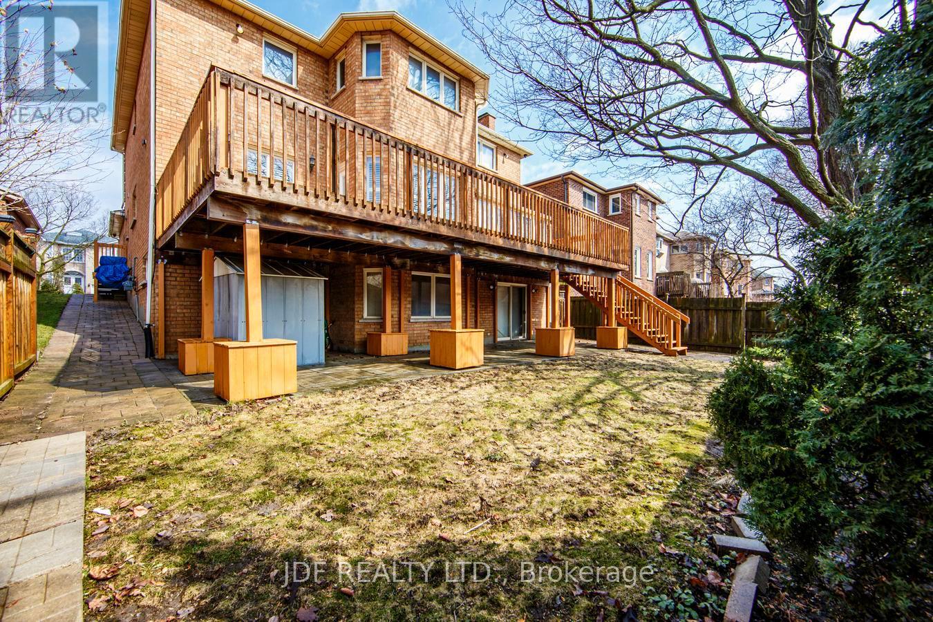 24 Whalen Court, Richmond Hill, Ontario  L4C 9T4 - Photo 47 - N13008532