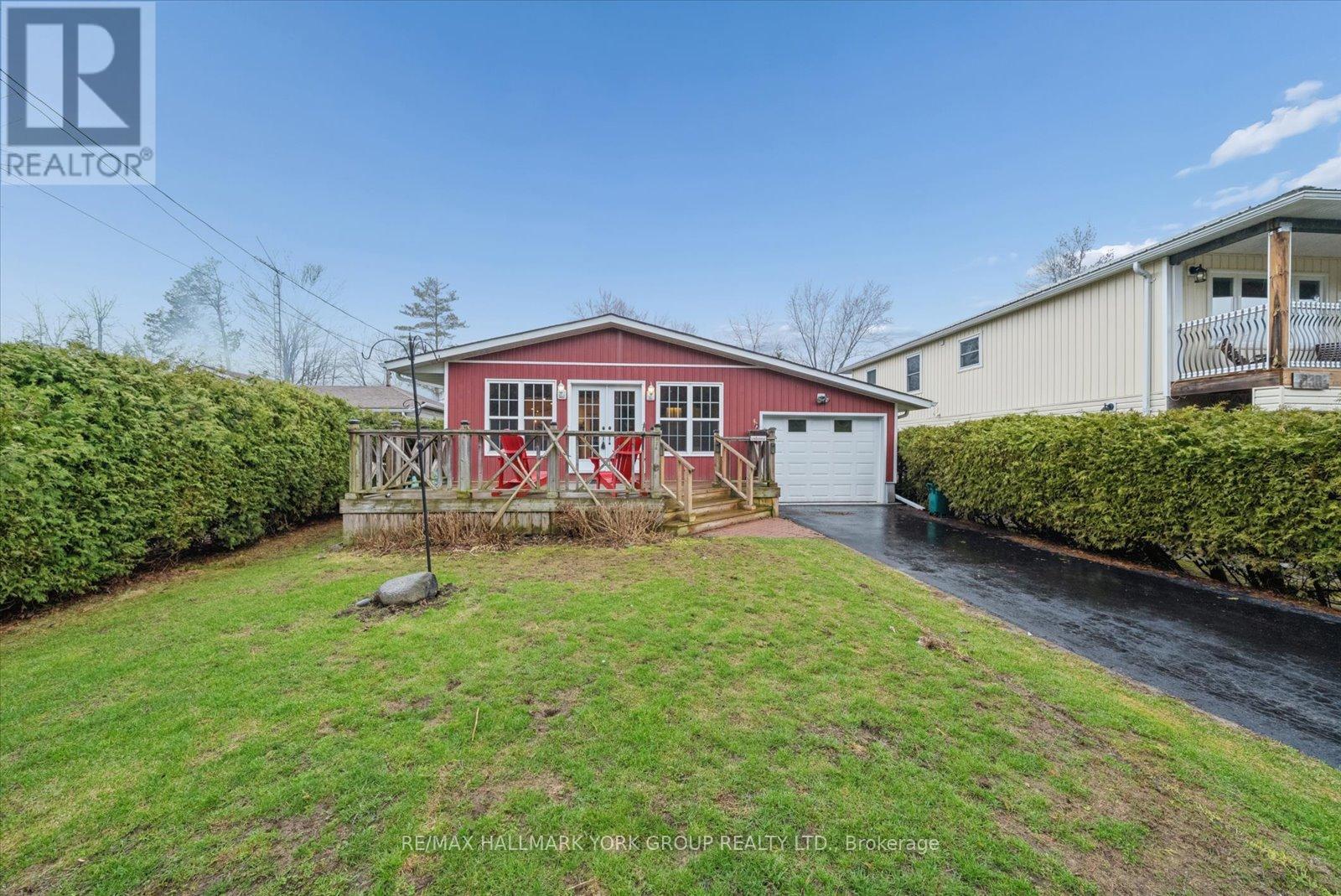 836 Crescent Beach Road, Georgina, Ontario  L4P 3E9 - Photo 2 - N13008542