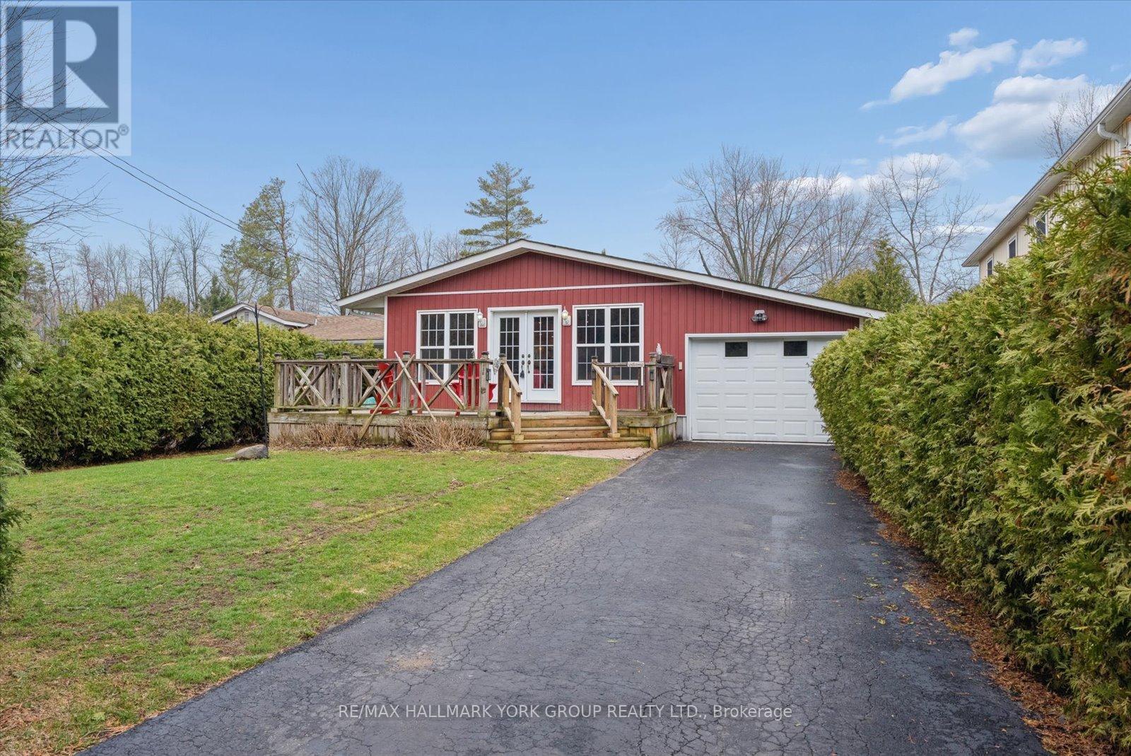 836 Crescent Beach Road, Georgina, Ontario  L4P 3E9 - Photo 3 - N13008542