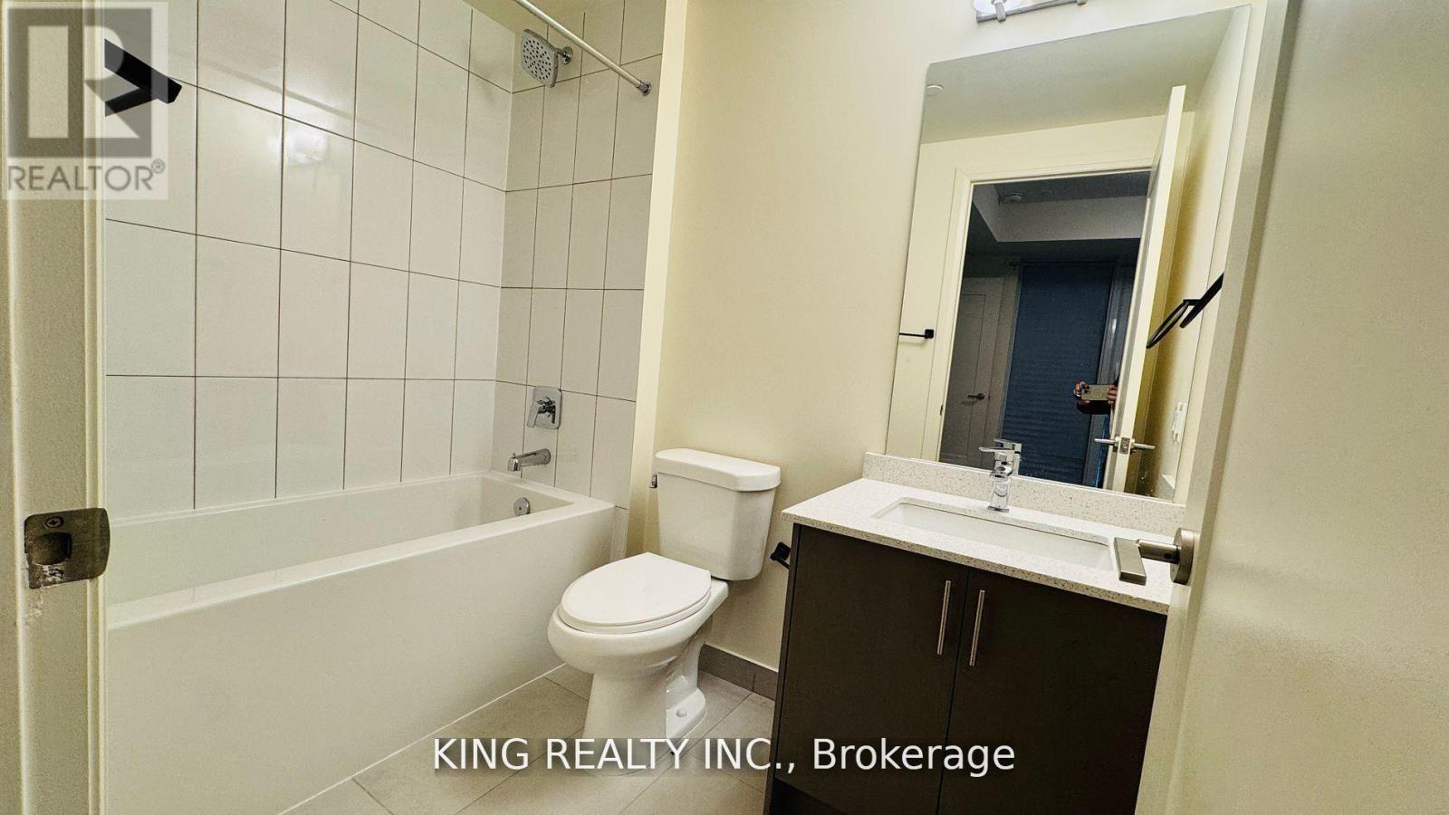 420 - 9000 Jane Street, Vaughan, Ontario  L4K 0M6 - Photo 7 - N13008594