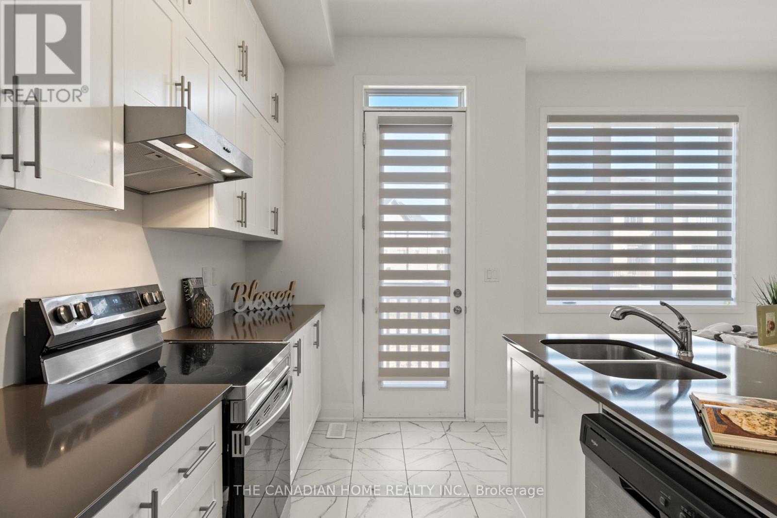 198 Thompson Drive, East Gwillimbury, Ontario  L9N 0V5 - Photo 25 - N13008646