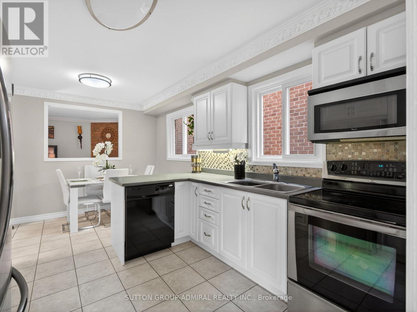 116 Patrice Crescent, Vaughan, Ontario  L4J 4Z3 - Photo 10 - N13008674