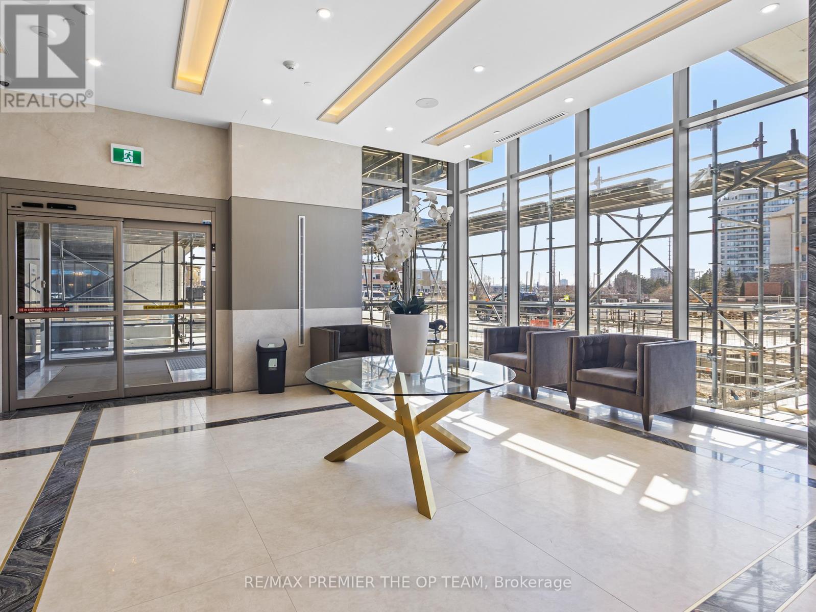 817 - 10 Gatineau Drive, Vaughan, Ontario  L4J 0L2 - Photo 13 - N13008676