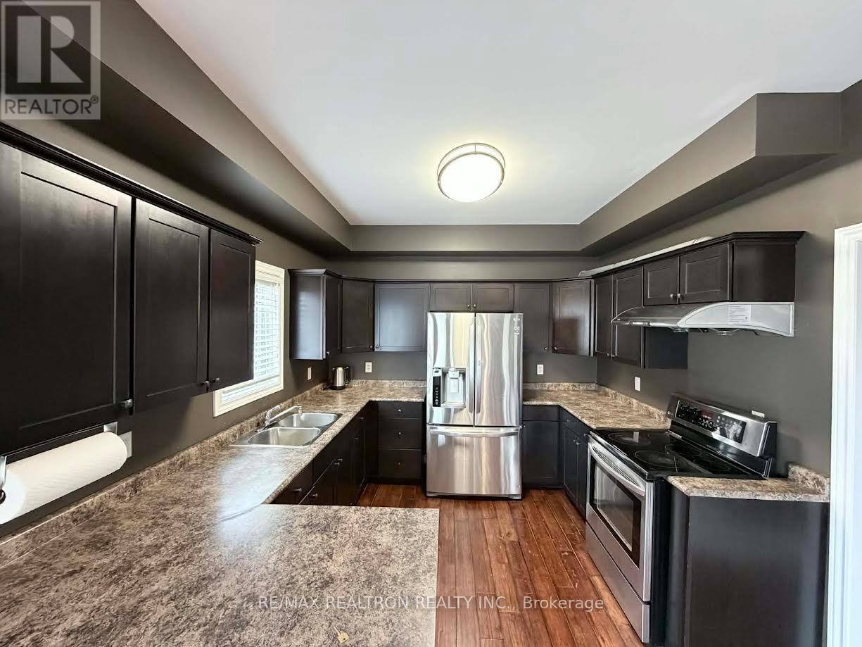 416 Mapleton Avenue, Barrie, Ontario  L4N 0Z9 - Photo 16 - S13008736