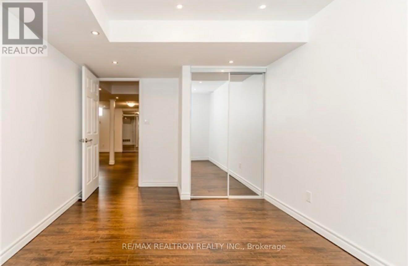 416 Mapleton Avenue, Barrie, Ontario  L4N 0Z9 - Photo 24 - S13008736