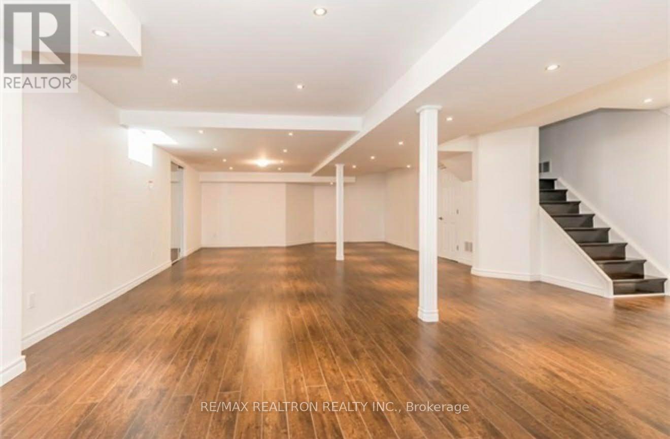 416 Mapleton Avenue, Barrie, Ontario  L4N 0Z9 - Photo 26 - S13008736