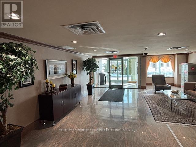 211 - 65 Via Rosedale, Brampton, Ontario  L6R 3N8 - Photo 6 - W12877032