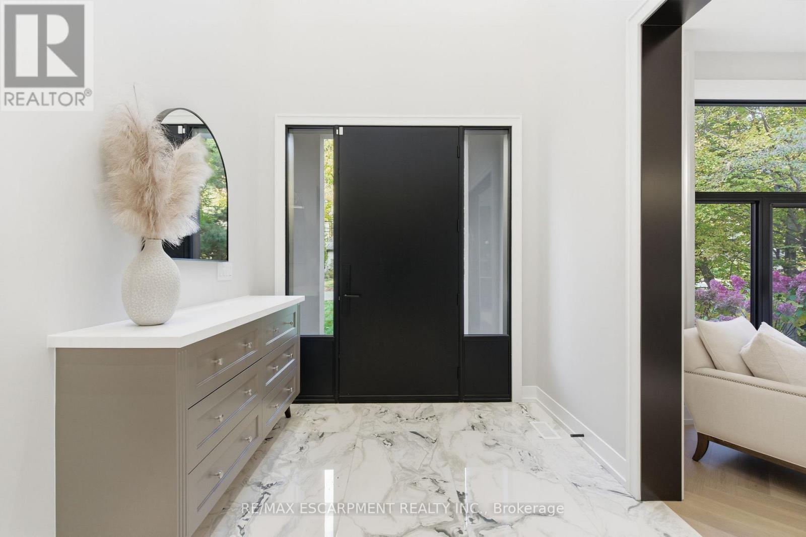 1380 Birchwood Heights Drive, Mississauga, Ontario  L5G 2Y2 - Photo 7 - W13004658