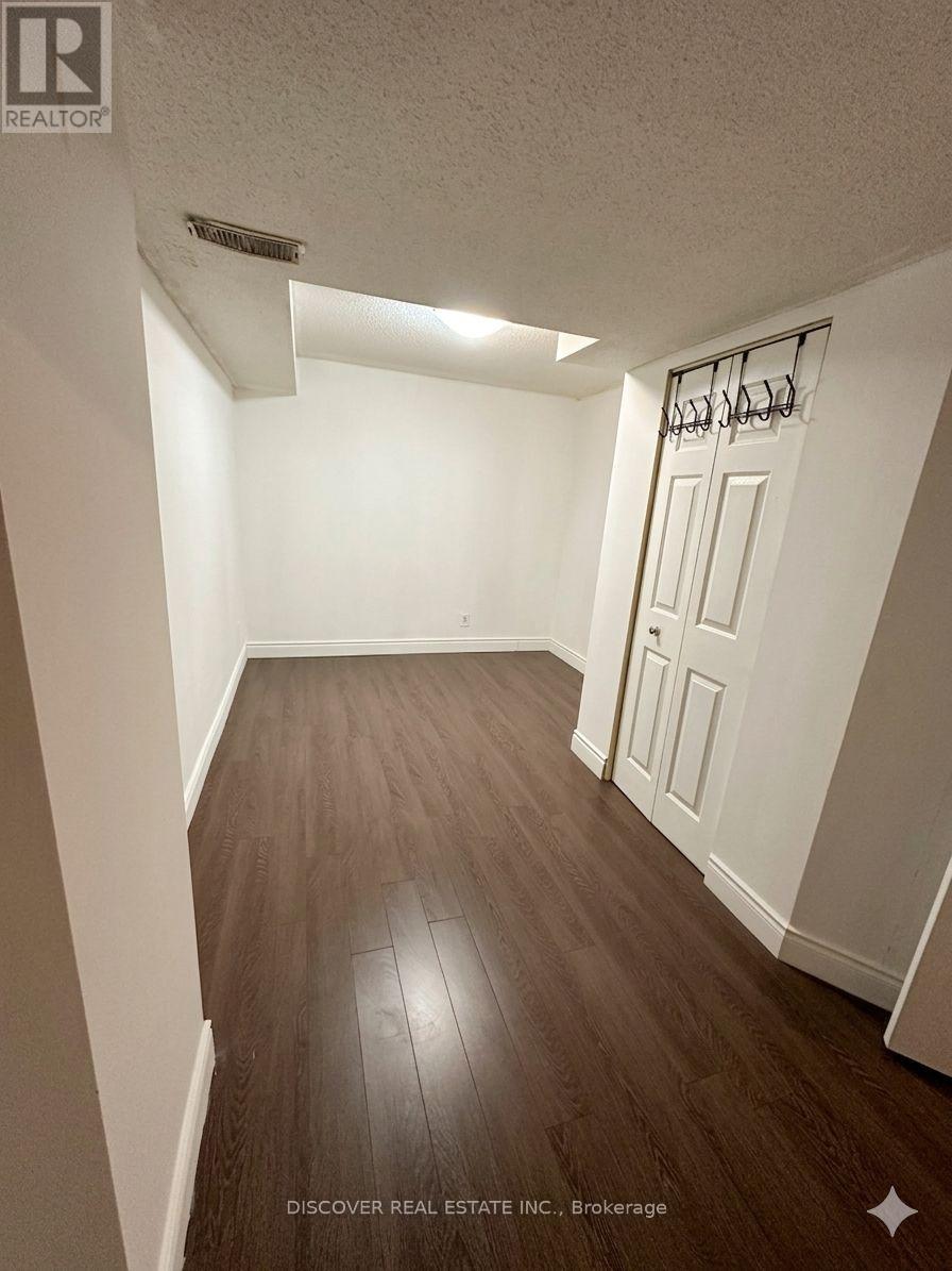 Basement - 5130 Warwickshire Way, Mississauga, Ontario  L5V 1P8 - Photo 7 - W13008402