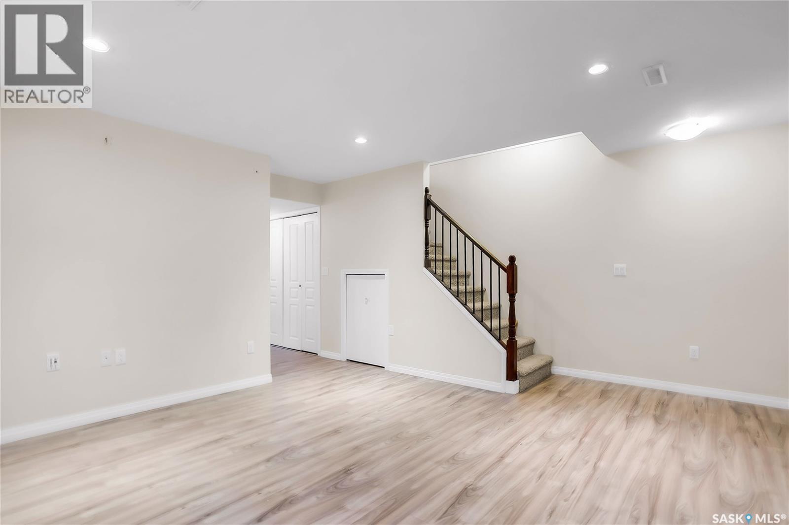 370 Cornish Road, Saskatoon, Saskatchewan  S7T 0L6 - Photo 32 - SK033021