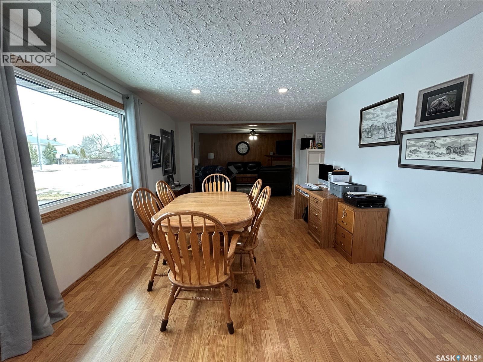 136 6th Street, Humboldt, Saskatchewan  S0K 2A0 - Photo 11 - SK033067