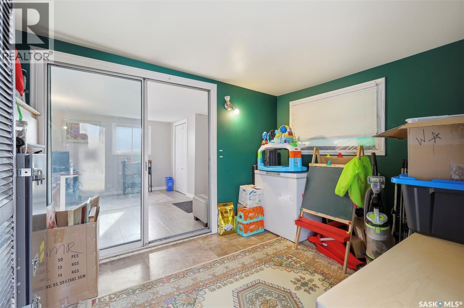 111 Leland Terrace, Saskatoon, Saskatchewan  S7H 5A1 - Photo 5 - SK033129