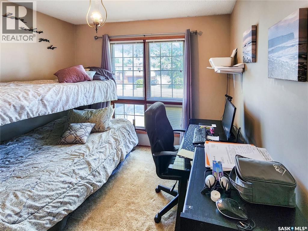 3069 Sherman Drive, Prince Albert, Saskatchewan  S6V 7H5 - Photo 20 - SK033103