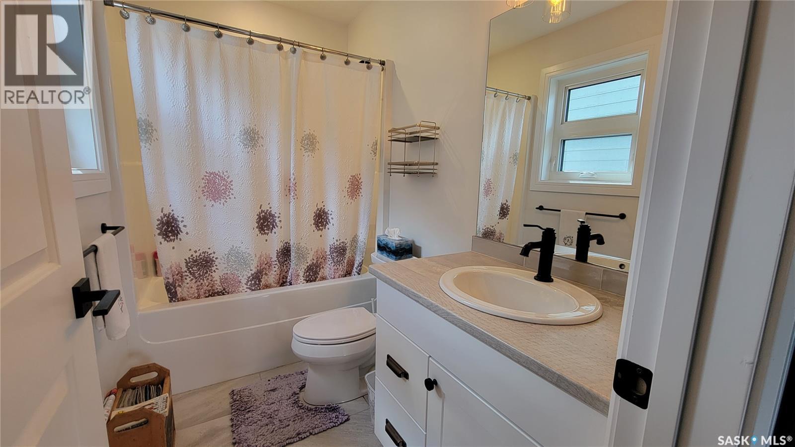 214 1st Avenue W, Maidstone, Saskatchewan  S0M 1M0 - Photo 14 - SK033063