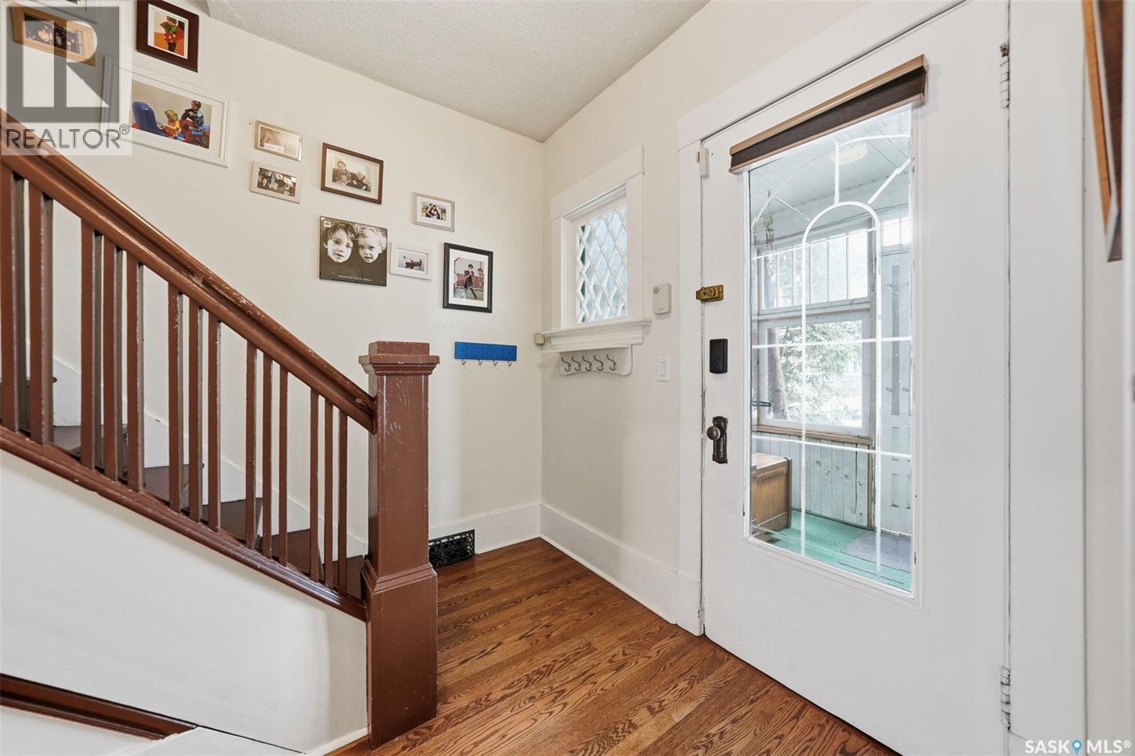 428 6th Street E, Saskatoon, Saskatchewan  S7H 1B8 - Photo 2 - SK032894