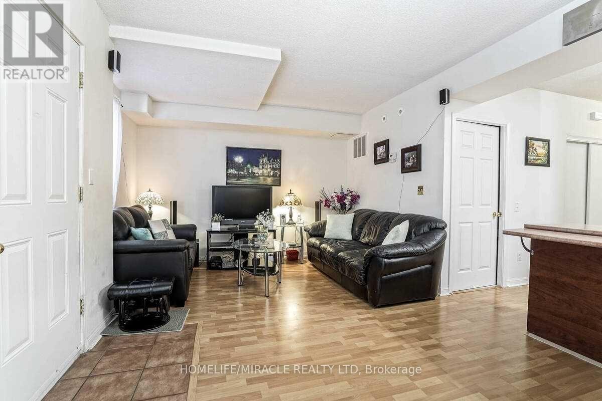 1024 - 3047 Finch Avenue W, Toronto, Ontario  M9M 0A5 - Photo 11 - W13008480