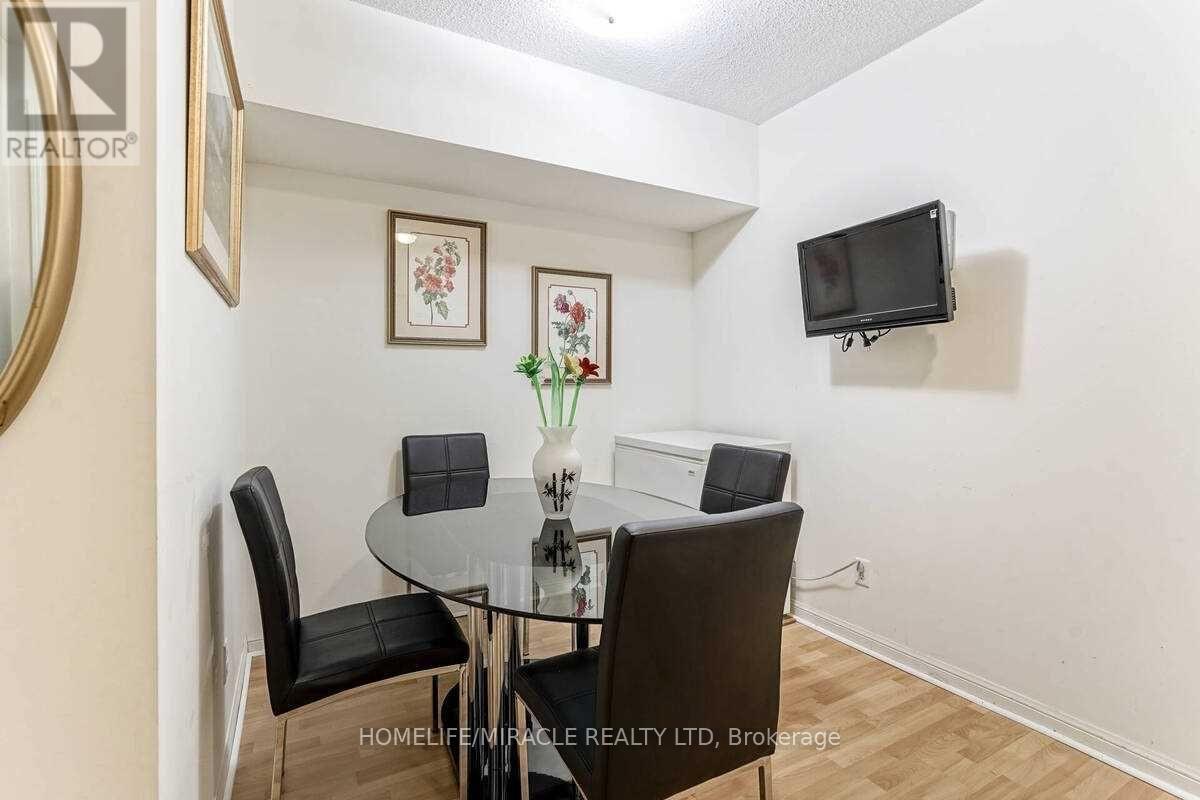 1024 - 3047 Finch Avenue W, Toronto, Ontario  M9M 0A5 - Photo 16 - W13008480