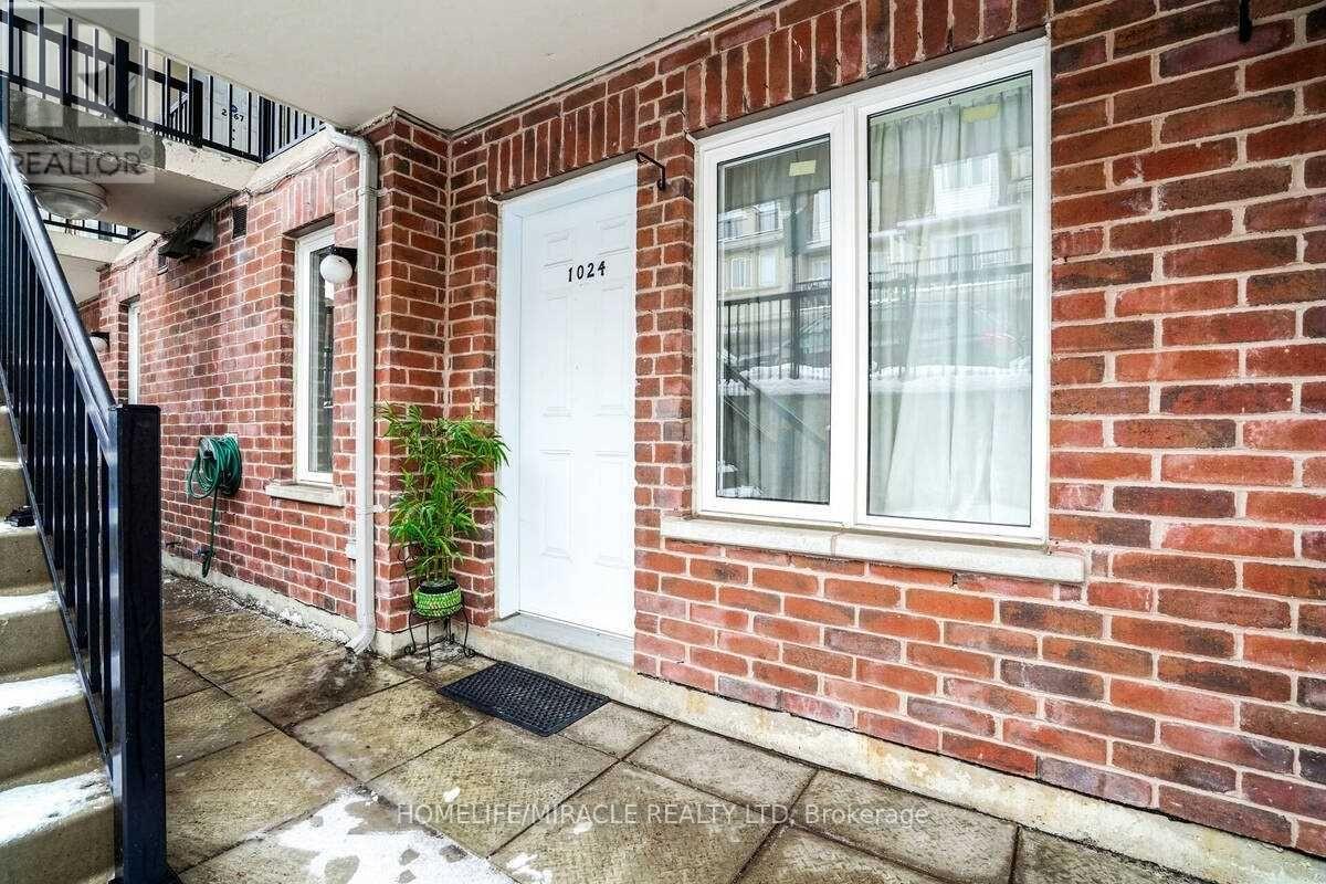 1024 - 3047 Finch Avenue W, Toronto, Ontario  M9M 0A5 - Photo 5 - W13008480