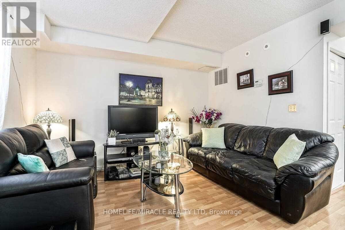 1024 - 3047 Finch Avenue W, Toronto, Ontario  M9M 0A5 - Photo 8 - W13008480