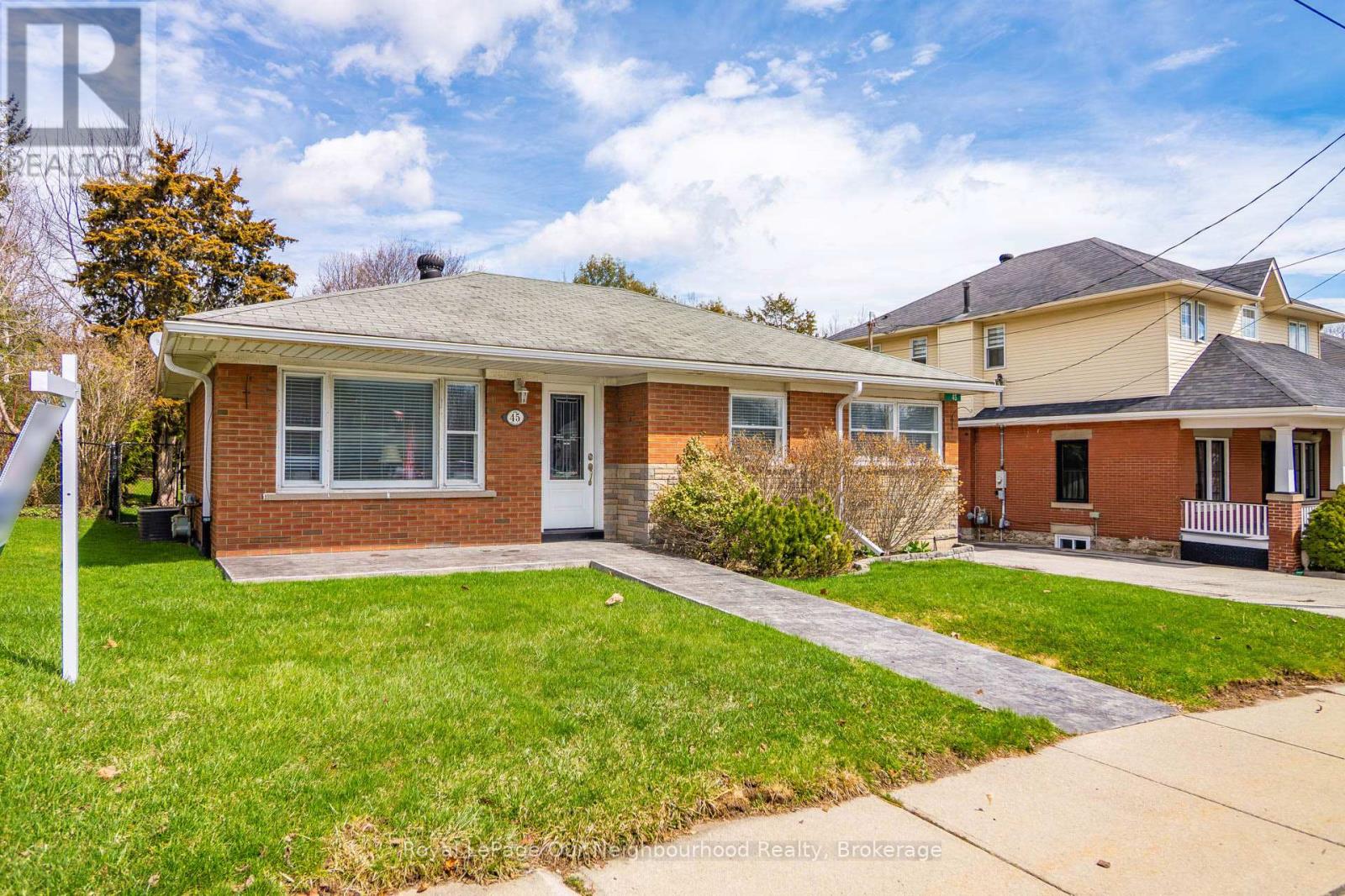 45 MAIN STREET N, Milton, Ontario