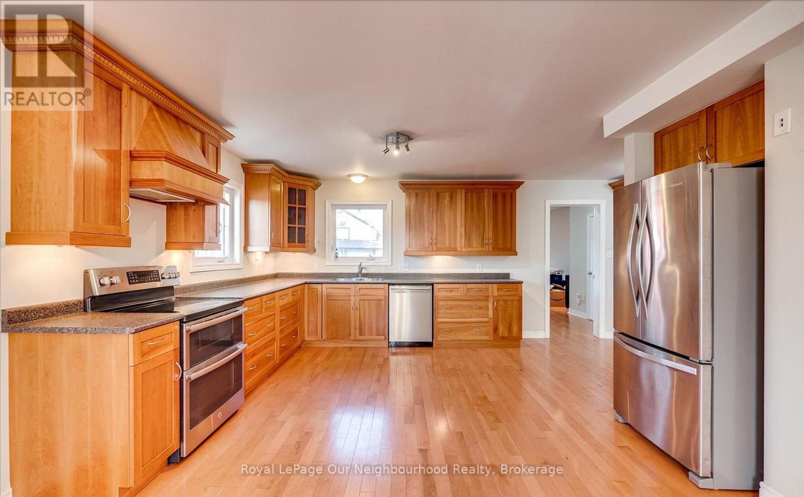 51 Main Street N, Milton, Ontario  L0P 1B0 - Photo 8 - W13008502