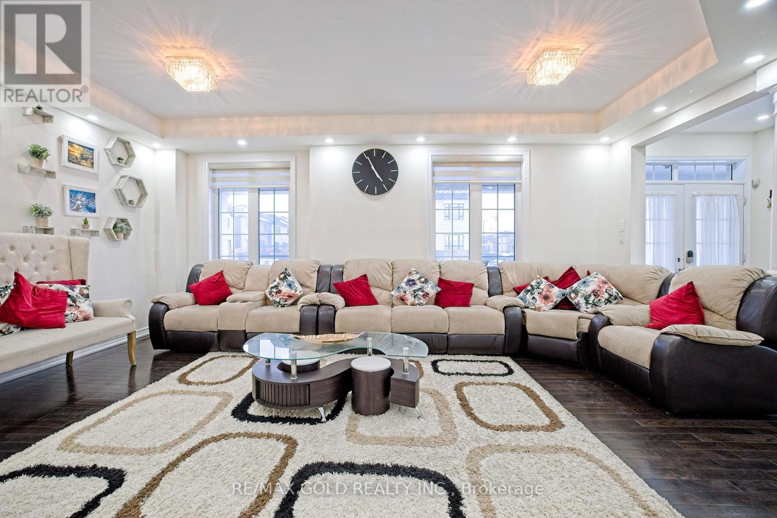 27 Brentwick Drive, Brampton, Ontario  L6X 5G1 - Photo 14 - W13008506