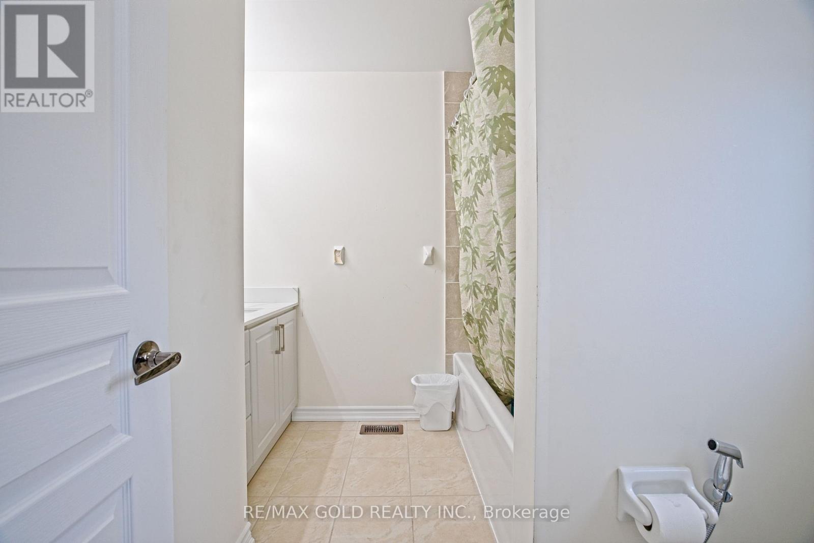 27 Brentwick Drive, Brampton, Ontario  L6X 5G1 - Photo 38 - W13008506