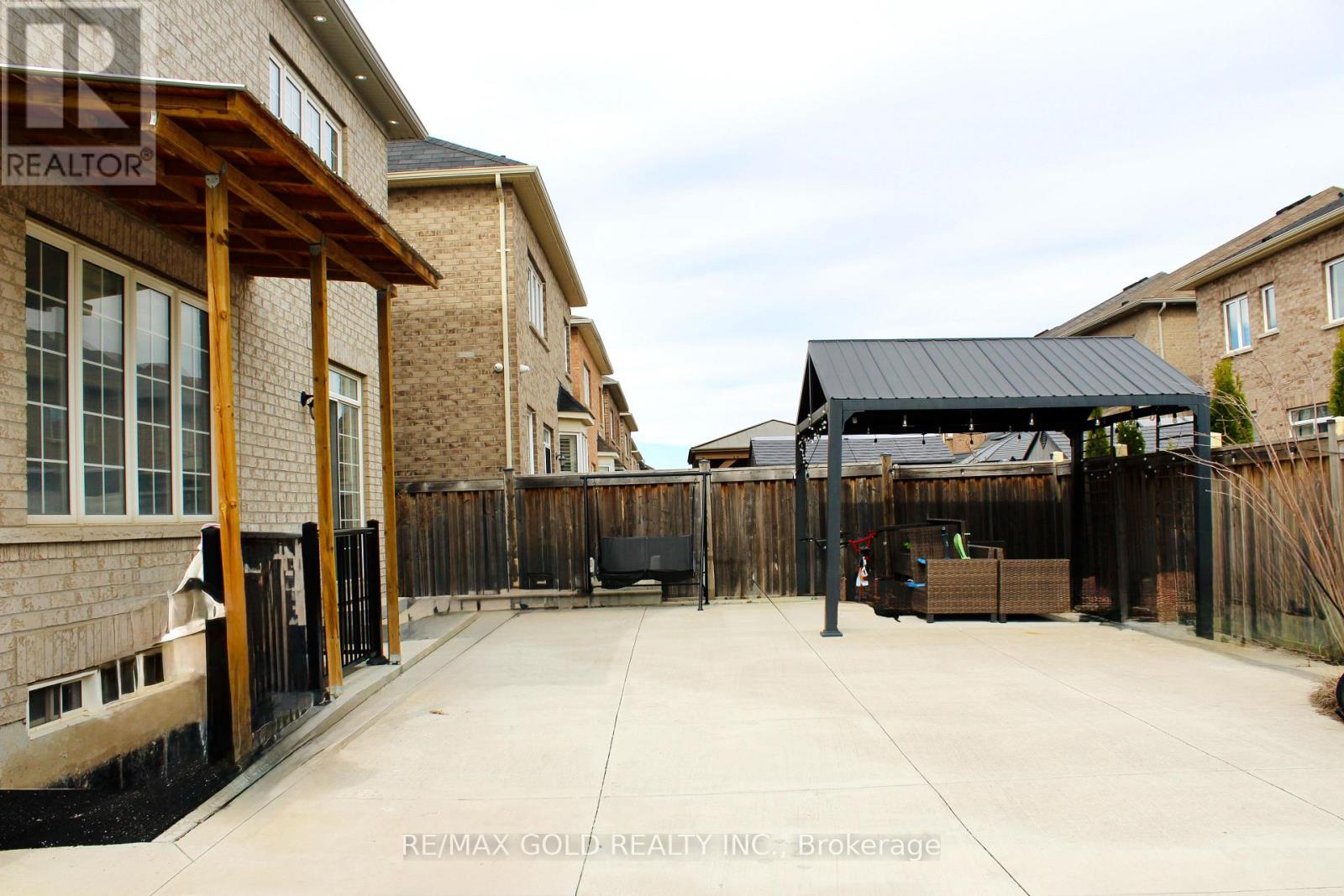 27 Brentwick Drive, Brampton, Ontario  L6X 5G1 - Photo 46 - W13008506