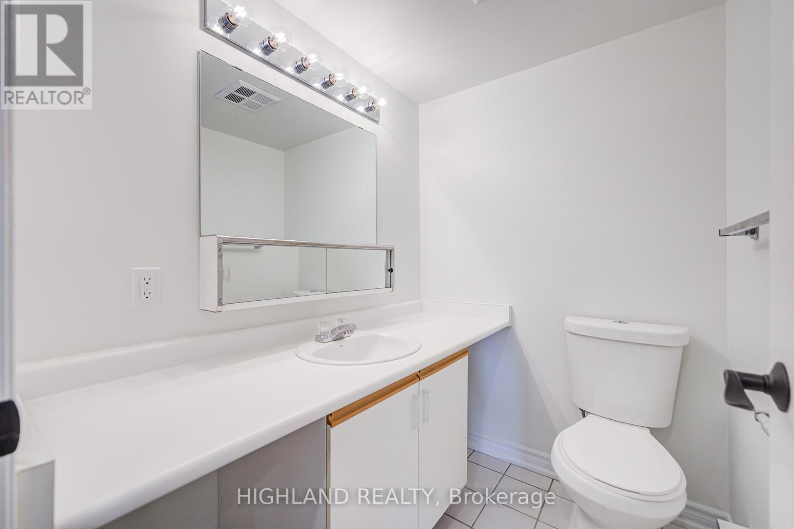 1033 - 95 Trailwood Drive, Mississauga, Ontario  L4Z 3L2 - Photo 12 - W13008522