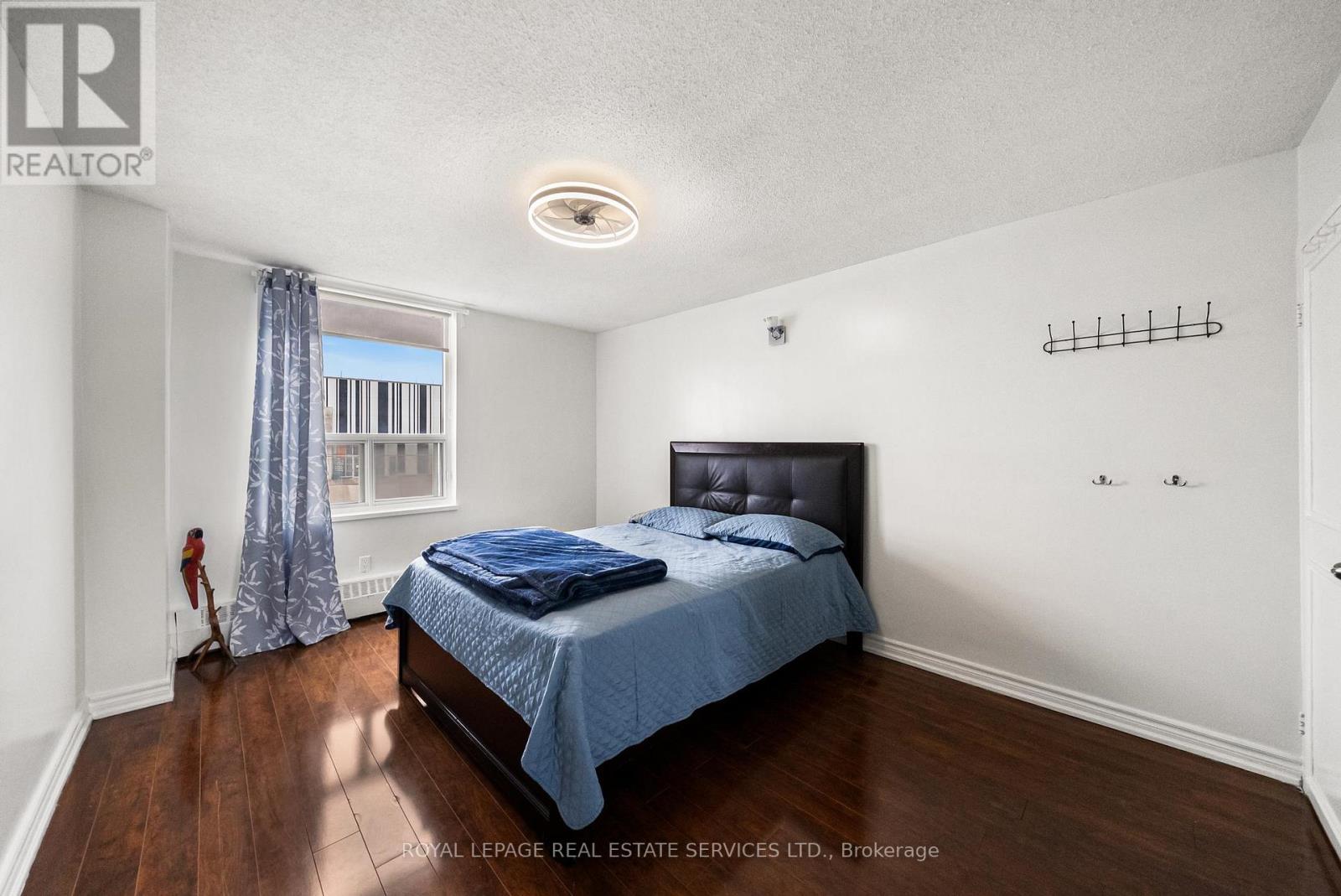 211 - 1 Four Winds Drive, Toronto, Ontario  M3J 2T1 - Photo 11 - W13008536