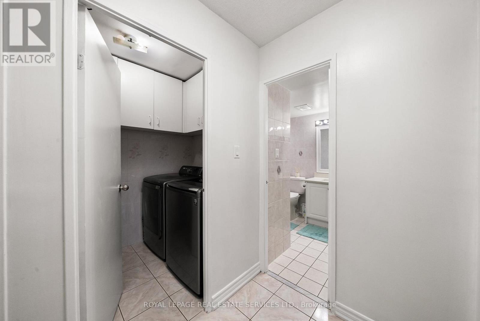 211 - 1 Four Winds Drive, Toronto, Ontario  M3J 2T1 - Photo 15 - W13008536