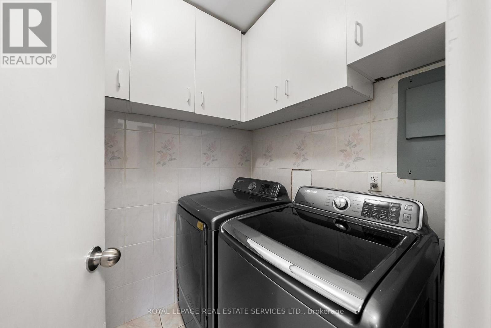 211 - 1 Four Winds Drive, Toronto, Ontario  M3J 2T1 - Photo 16 - W13008536