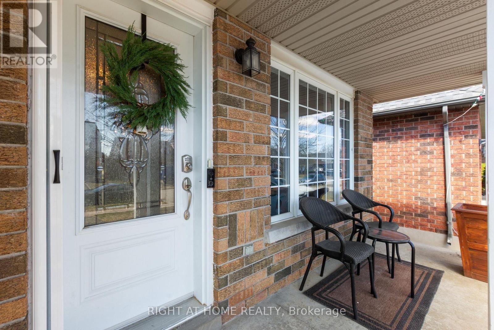 15 Settlers Road, Orangeville, Ontario  L9W 5E3 - Photo 3 - W13008538