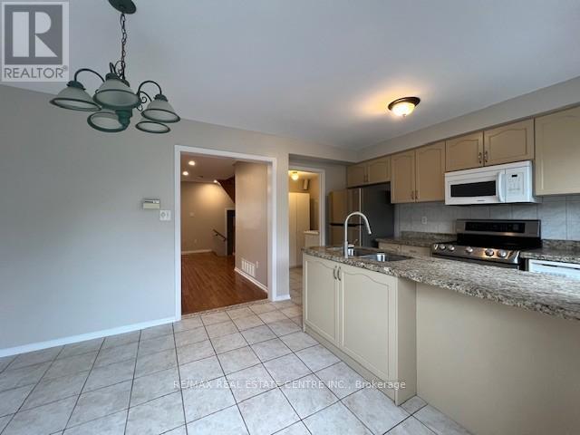 2103 Shady Glen Road, Oakville, Ontario  L6M 3P1 - Photo 13 - W13008548