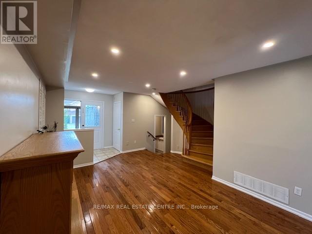 2103 Shady Glen Road, Oakville, Ontario  L6M 3P1 - Photo 15 - W13008548