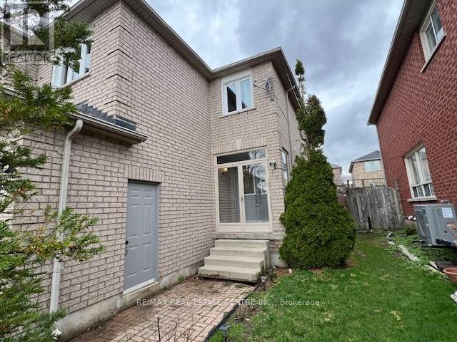 2103 Shady Glen Road, Oakville, Ontario  L6M 3P1 - Photo 3 - W13008548